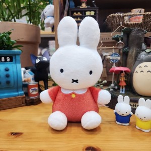 일본 미피 토끼 캐릭터 귀여운 피규어 마스코트 장식 생일 선물 봉제 인형(워셔블 인형)