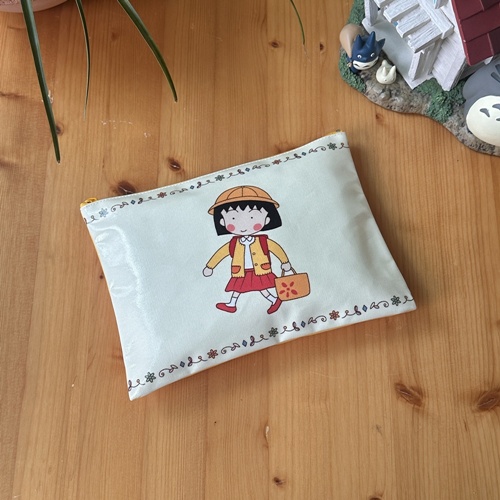 일본 치비 마루코 캐릭터 코팅 파우치 화장품 생리대 파우치 (90's 마루코)
